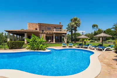 Image de Belle maison de campagne majorquine, wifi, grand jardin, piscine