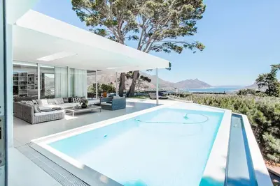 Image de Design Villa with magic views, secure estate, up to 12 people, Top equipement