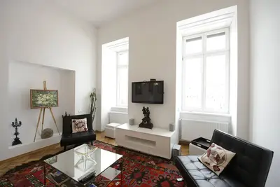 Image de Appartement design dans un bâtiment historique