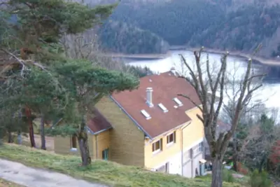 Image de Gite de Groupe - Le Grand Val - 360 m2 - 15 people