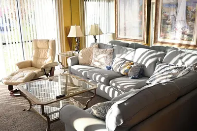Image de Bienvenue au paradis! Villa 2 chambres / 2bath Golf / Tennis. Super endroit!