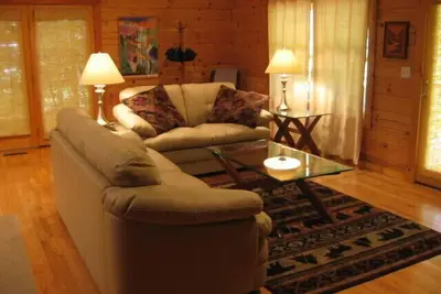 Image de Chalet «Tsunaga» sur le ruisseau Neals