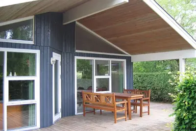 Image de Melton. Bien que la maison de 80m2. Seulement 70 m. Pour Østerstrand