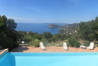 Image de Très belle villa climatisée, piscine chauffée, tennis privé, vue exceptionnelle