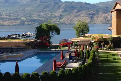 Image de Barona Beachfront Lakefront, piscine, 2 bd + den
