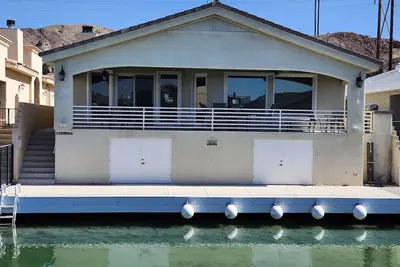 Image de Grande maison dans les Keys at the River