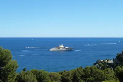 Image de Eze Bord Mer Appartement meublée dans villa