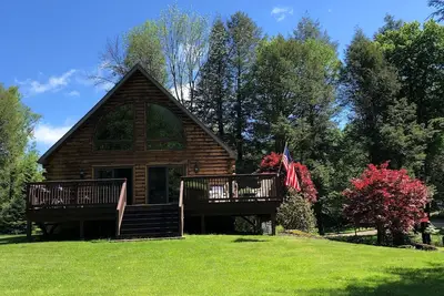 Image de Détendez-vous et expirez, ce chalet en bois rond est fait pour vous