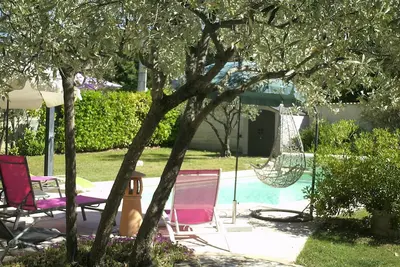 Image de Maison Vaison-la-Romaine, piscine, jardin clos, Provence, Vaucluse