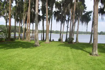 Image de 'No Place Like Home »Bienvenue au lac