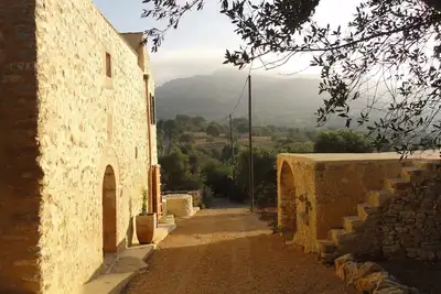 Image de Maison de vacances spacieuse à la campagne