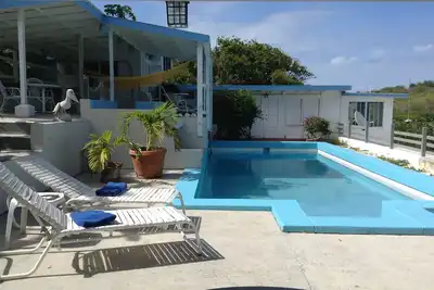 Sea Side de vacances avec piscine!