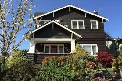 2 chambres, 1 salle de bain Green Lake / Wallingford retraite privée moderne et artsy