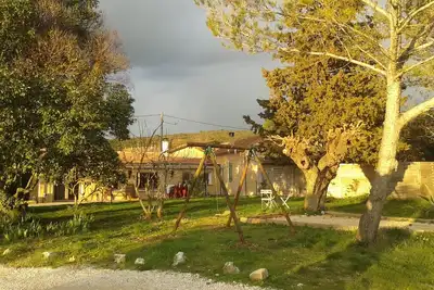 Image de Gîte privatif 14pers, 250m², piscine hors-sol, 3000m² arborés, 15km Uzes/Alès