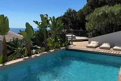 Image de Villa Dans Le Golfe De Saint-Tropez  La Croix Valmer Avec Splendide Vue Mer