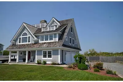 Image de Emplacement de luxe sur l'océan et location de vacances, votre maison loin de chez vous