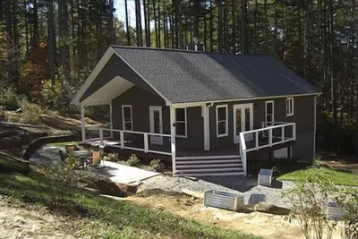 Image de Nouvelle construction sur 8 acres. «Cottage» de luxe rural haut de gamme