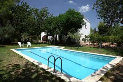 Image de Chalet con Piscina y Jardin privado, Wi-Fi, entre mar y montaña