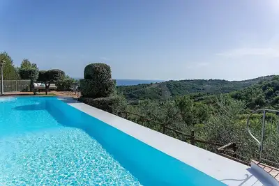 Image de Casa Rosamunda A: Un bel appartement faisant partie d'une villa.
