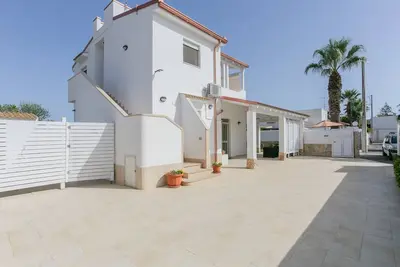 Image de Villa Cavarra entre Vendicari et Marzamemi (San Lorenzo \/ Reitani)
