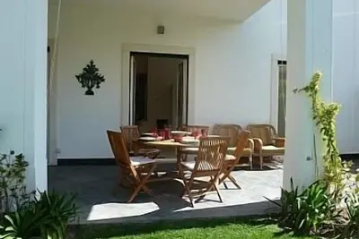 Image de Maison de 6 personnes récemment rénovée de luxe avec jardin privé