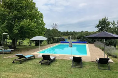 Image de Villa avec grande piscine chauffée et privée