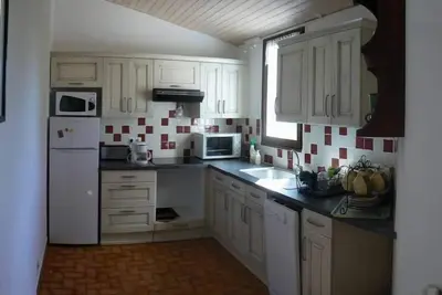 Image de maison de vacances dans les alpes de haute provence dans un village de caractère