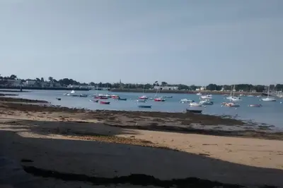 Image de Appartement lumineux  à 200m de la mer, et du sentier côtier.