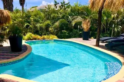 Image de Appartement De Luxe Avec Vie PRIVÉE, Piscine, Tropicale, PRÈS De La Plage, Administration Allemande