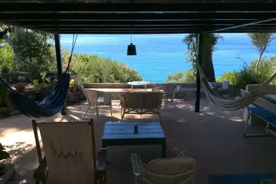 Image de Villa Agave à Pisciotta-Palinuro avec vue panoramique et accès à la plage
