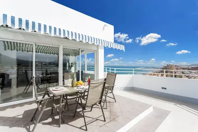 Image de Superbe penthouse en première ligne de plage à Fuengirola