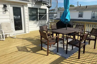 Image de Duplex au 2e étage avec RoofDeck