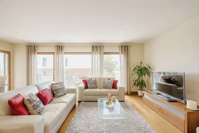 Image de Très bel appartement à 8 min à pied des plages, centre, 5 pax, balcons, garage