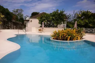 Image de Appartement avec piscine dans 70 acres de jardins tropicaux magnifiquement luxuriants