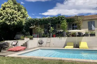 Image de Jolie villa familiale au calme avec piscine proche Aix-en-provence