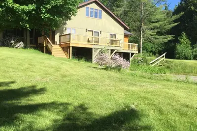 Image de Lakeside Cottage avec 4 chambres Ă Essex, Ny