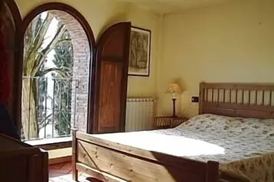 Maison de campagne sur une colline à un jet de pierre de Florence
