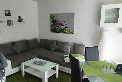 Image de \"Spruce\" Calme, confortable, bel appartement 2 pièces avec terrasse avec WiFi