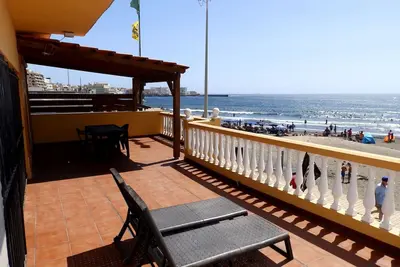 Image de Maison en bord de mer avec 4 chambres à Medano Beach
