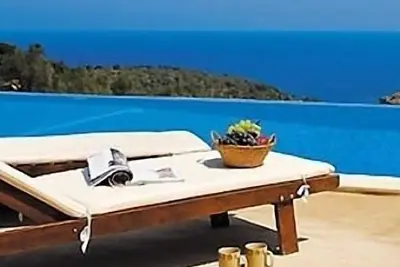 Image de Villa avec piscine privée et vue sur la mer Égée