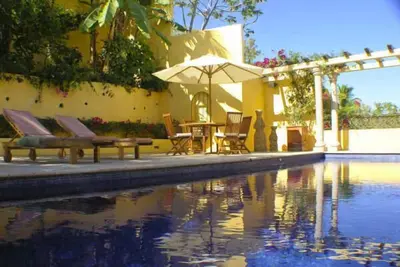 Image de Retraite à flanc de colline privée, Meilleure vue en Pv, minutes de la plage / ville, jardins luxuriants