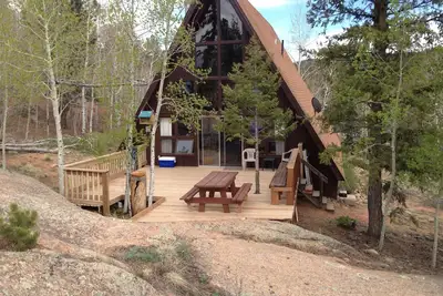 Image de Détente Get Away Cabin dans les montagnes de Juin-Octobre
