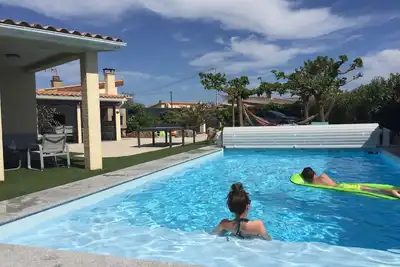Villa 2 A 10 Pers. Villa  Piscine Privee Chauffee, Mer 80 M, Terrain De 700m2