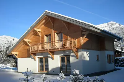 Image de Chalet récent 8 personnes, au coeur de Samoëns (haute-Savoie, Grand Massif)