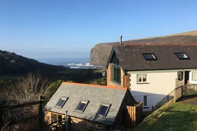 Image de Idéal pour des vacances en famille -overlooking Crackington Haven avec une vue imprenable