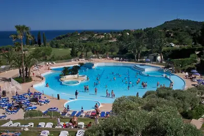 Image de Appartement En Rez De Jardin A Cap Esterel Agay 4/5 Pers 28 m2  (P1 004)