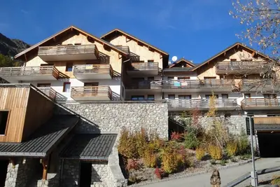 Image de Duplex équipé dans une location centrale | Tout près des pistes!