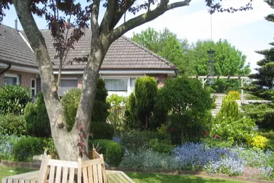 Image de Calme mais situé au centre appartement avec 2 chambres et beaucoup de nature! !