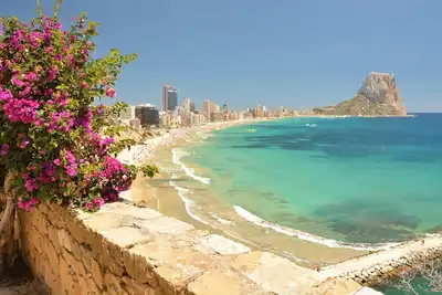 Image de Au coeur de Calpe. Tout ce dont vous avez besoin à portée de main ou plus!