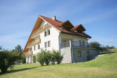 Image de Maison de vacances Sebestenice pour 8 - 20 personnes avec 8 chambres à coucher - Maison de vacances